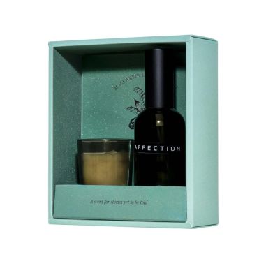 Set de regalo de Wellmark con un ambientador de 100 ml y una vela Tender Affection de 70 ml Personalizada 6126438
