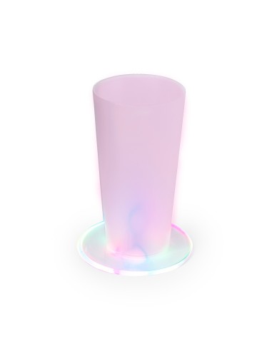 Posavasos de acrílico con 6 LEDs personalizado, con un vaso encima iluminado