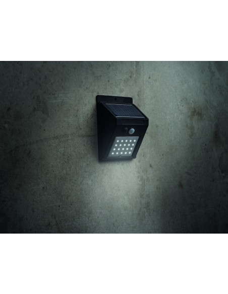 Luz LED solar con sensores 7MO2151