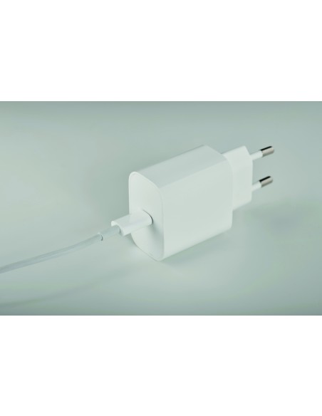 Cargador enchufe UE 2 polos 7MO2155