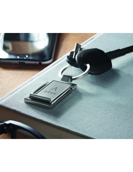 Llavero metálico soporte telf 7MO2186