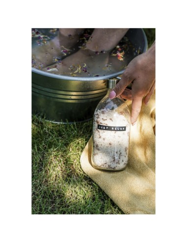 Sal de baño de 500 ml con fragancia de rosas...