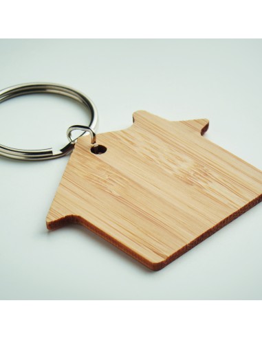 Llavero de bambú con forma de c 7MO6979