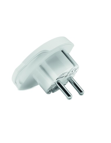 World to EU. 3-pole Personalizado 7MO9325