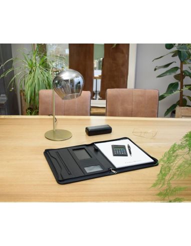 Portadocumentos Charles Dickens® con calculadora | Goodie