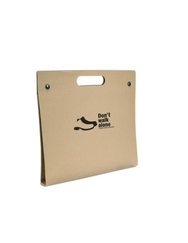 Carpeta realizada en cartón Personalizada 7MO7411