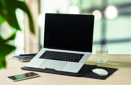 Funda fieltro portátil de 16" Personalizada 7MO2696