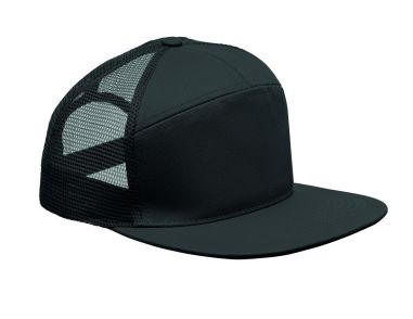 Gorra plana de 7 paneles negra con panel frontal amplio y malla lateral