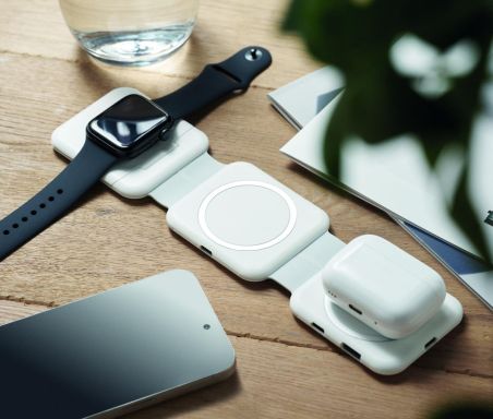 Base de carga plegable 3 en 1 Personalizada 7MO2891