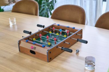 Mini Futbolín de Madera Personalizado | Goodie