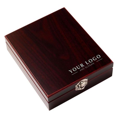 Set de Vino en Caja de Madera Personalizado | Goodie
