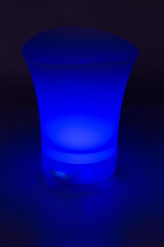 Cubitera de ABS con altavoz Personalizado 101042190