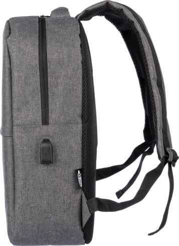 Mochila para PC de rPET con Puerto USB Personalizada | Goodie