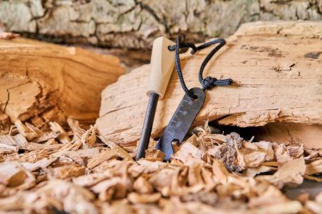 Encendedor de Acero Inoxidable con Mango de Madera Personalizado | Goodie