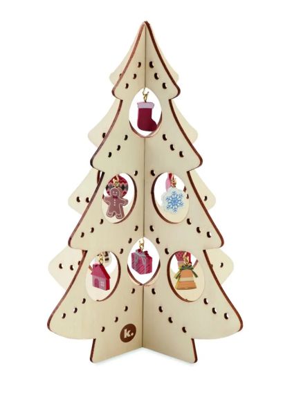 Decoración de Madera con 10 Adornos Personalizada