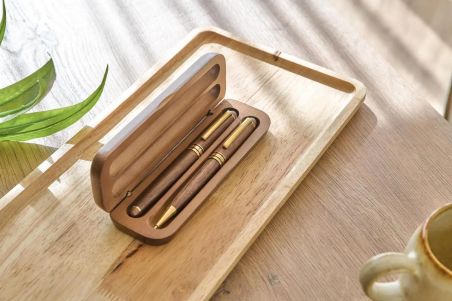 Set de Escritura de Madera de Nogal Personalizado | Goodie