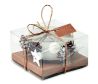 Portavelas Navideño de Cristal Rodeado de Ornamentos Personalizado 7CX1446 - Imagen 4