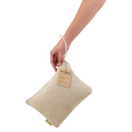Neceser de algodón reciclado color natural personalizado, sostenido en la mano