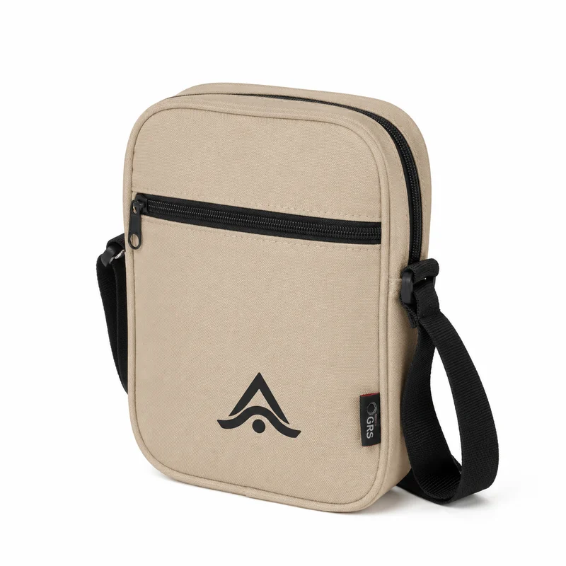 Bandolera personalizada de poliéster reciclado con bolsillo interior para dispositivos