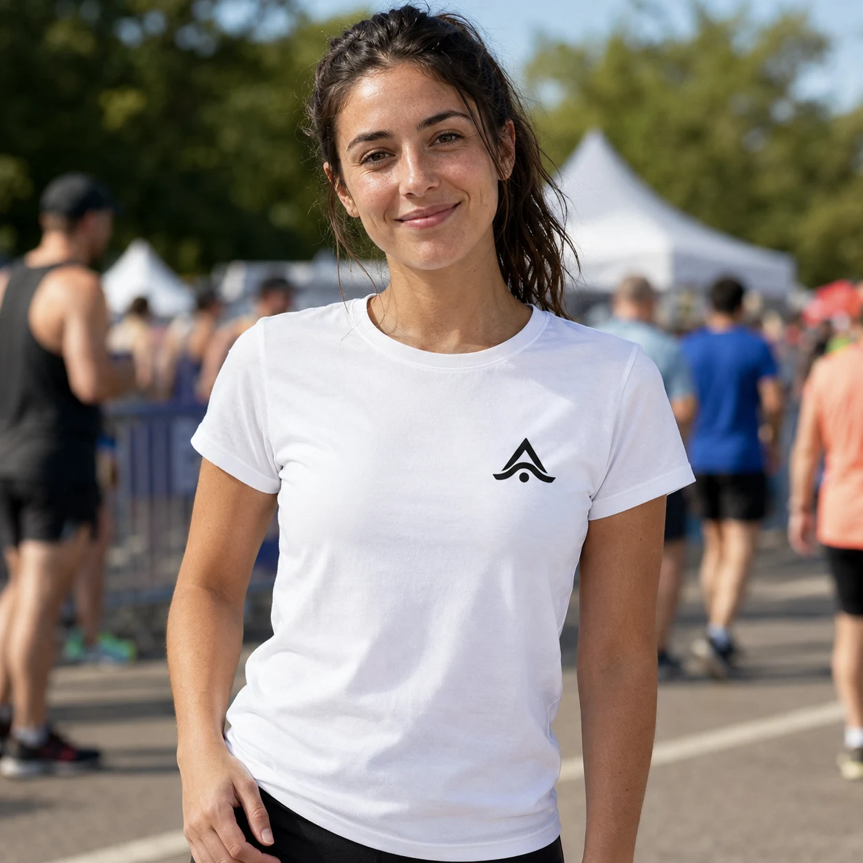 Camiseta personalizada con logo en un evento deportivo