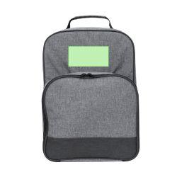 En el frontal parte superior