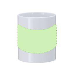 Centrado en el frente de la taza