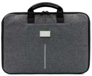 En la placa de metal