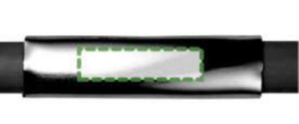 En la placa de metal